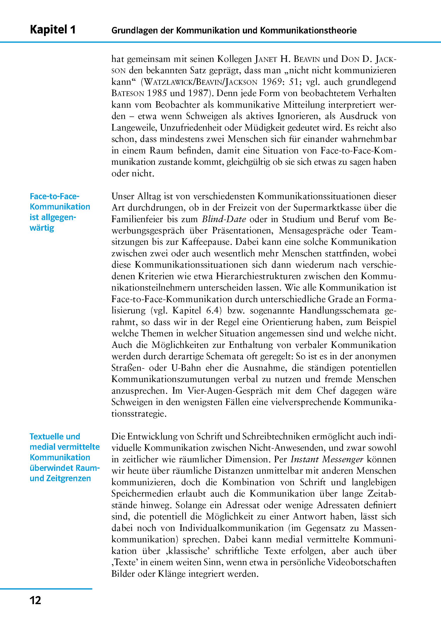 Eine Lehrbuchseite mit dem Titel Kapitel 1 behandelt die Kommunikation von Angesicht zu Angesicht und die Kommunikationstheorie, wobei der Text in einem blauen Kasten auf der linken Seite hervorgehoben ist.